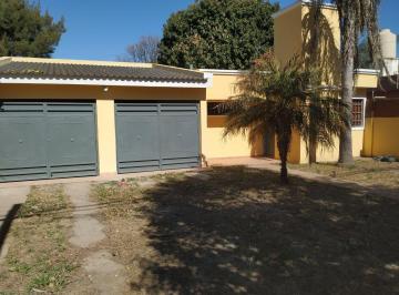 Casa de 4 ambientes, Córdoba · Alquiler Casa 3 Dor 537 m² - Arguello - Calle Pampas a m de Av Rojas