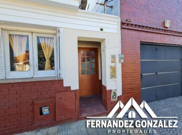 PH de 2 ambientes, Lomas de Zamora · Venta de PH de 2 Ambientes con Patio y Terraza. Sin Expensas.