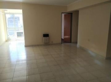 Departamento de 3 ambientes, Córdoba · Centro - Alquiler Dto 2 Dor - 2 Baños - Calle Caseros Al 800