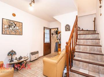 PH · 60m² · 4 Ambientes · 1 Cochera · Venta PH 4 Amb en Ramos Mejia