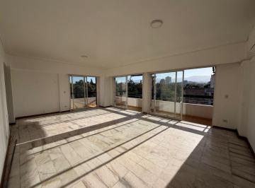 Departamento · 140m² · 4 Ambientes · 1 Cochera · Departamento Venta 3 Habitaciones