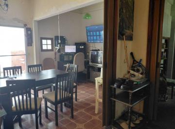 PH · 54m² · 3 Ambientes · PH 3 Amb en Venta en Parque Patricios con Patio