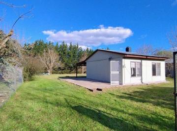 Casa · 45m² · 3 Ambientes · Venta Casa 3 Amb y Parque de 805 m² en Loma Verde