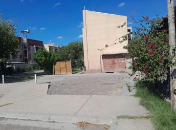 Departamento · 80m² · 5 Ambientes · 1 Cochera · Venta Dpto. Apto Cred. Hipotecario Capital