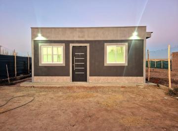 Casa · 51m² · 3 Ambientes · Casa a La Venta Financiada en Las Heras