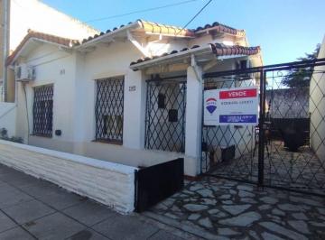Casa · 109m² · 4 Ambientes · 2 Cocheras · Casa en Venta 4 Ambientes Lomas de Zamora Credito
