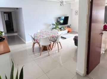 Departamento · 80m² · 3 Ambientes · 1 Cochera · Venta 3 Ambientes - Balcón y Cochera - San Martin