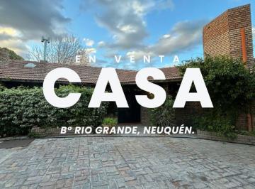 Casa · 270m² · 6 Ambientes · 1 Cochera · Venta Casa 4 Dorm., B° Rio Grande