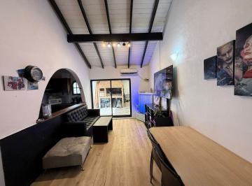 Casa · 100m² · 4 Ambientes · 2 Cocheras · Casa Moderna en Garín – Entras y Vivis