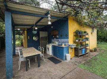 Casa · 40m² · 3 Ambientes · 3 Cocheras · Venta Casa Quinta Gral Rodriguez 3750 m²