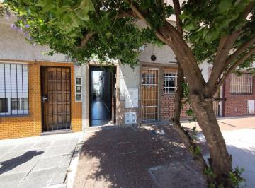 PH · 58m² · 3 Ambientes · PH 3 Ambientes con Terraza en Bernal en Venta
