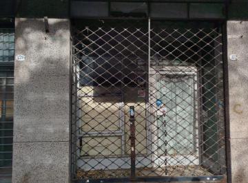 Casa · 290m² · 6 Ambientes · Venta, Casas Lote Propio con Locales Caballito