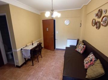 Departamento · 26m² · 1 Ambiente · 1 Cochera · Alquiler Monoambiente Divisible con Cochera Guemes