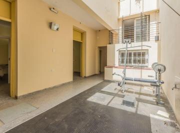 Casa · 191m² · 6 Ambientes · Venta Casa Lote Propio Flores Residencial Comercio