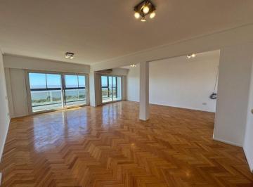 Departamento · 150m² · 4 Ambientes · 2 Cocheras · Vista Panorámica Al Río Piso 12 · 150 m², La Lucila