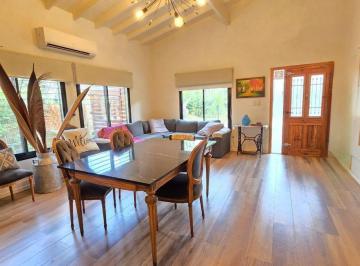 Casa · 108m² · 3 Ambientes · 1 Cochera · Casa Venta en Barrio Jaguel de Santa Teresita