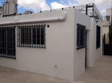 PH · 48m² · 3 Ambientes · PH 3 Ambientes Refaccionado a Nuevo, Berazategui