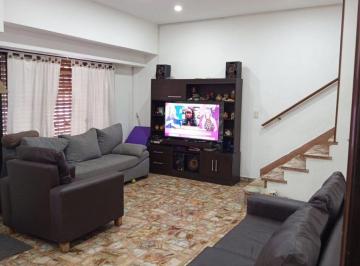 PH · 120m² · 5 Ambientes · Casa Venta 5 Ambientes en Mataderos
