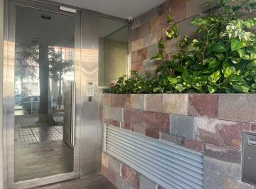 Departamento · 145m² · 4 Ambientes · 1 Cochera · Venta Piso 4amb, Parrilla/coch /baulera, excelente!
