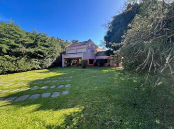 Casa · 400m² · 7 Ambientes · 2 Cocheras · Casa en Venta en La Mansa, Punta del Este