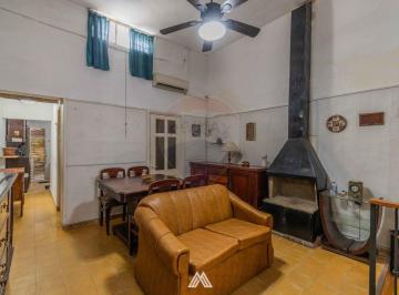 Casa · 64m² · 3 Ambientes · Venta de Casa con 2 Dorm. y Fondo en Pando