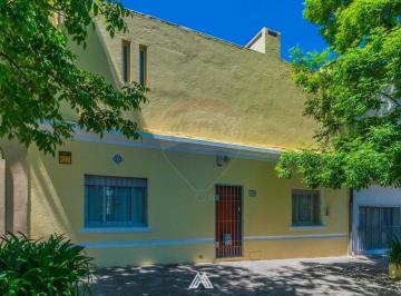 Casa · 100m² · 8 Ambientes · Venta Casa de Dos Dorm. y Dos Baños Buceo