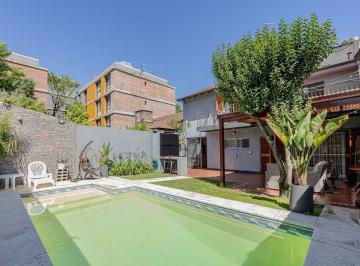Casa · 150m² · 4 Ambientes · 2 Cocheras · Venta Casa 4 Amb Padua Cochera Jardin Apto Credito