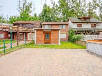 Casa · 93m² · 3 Ambientes · 2 Cocheras · Casa Venta 3 Amb B° Los Caracoles - Ing Maschwitz