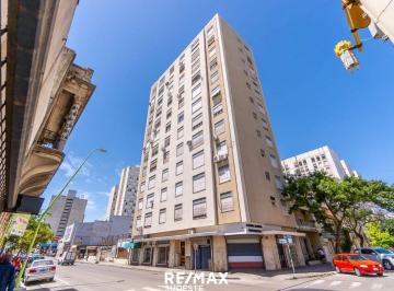 Departamento · 95m² · 3 Ambientes · Venta Semipiso en El Centro de La Ciudad