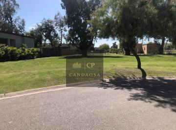 Terreno · 591m² · Rbs. Hermoso Lote Interno en Barrio Santa Emilia, Pi