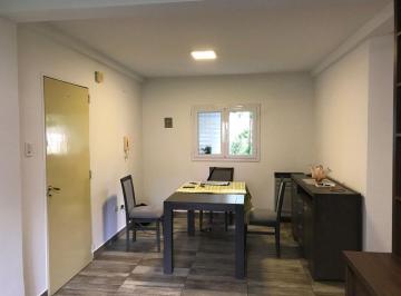 Departamento · 80m² · 2 Ambientes · 1 Cochera · Venta de Departamento de 3 Dorm.