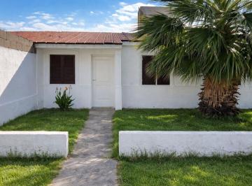 Casa · 80m² · 4 Ambientes · Se Alquila Casa 3 Hab. Zona Norte Catamarca