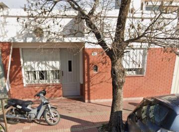 Casa · 80m² · 3 Ambientes · Venta Casa 2 Dorm. - Apta Crédito