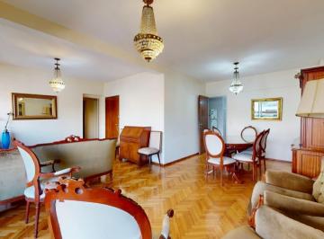 Departamento · 116m² · 4 Ambientes · 1 Cochera · Departamento Semi Piso con Cochera Fija y Cubierta