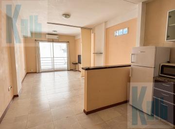 Departamento · 33m² · 1 Ambiente · Luminoso Monoambiente con Balcón en Alquiler en Balvanera en Edificio con Amenities