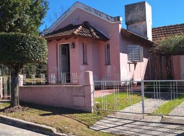 Casa de 3 ambientes, La Falda · Casa en Venta en Santa Rosa