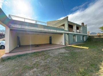 Casa de 5 ambientes, San Antonio de Arredondo · Casa con Pileta en Alquiler Anual en San Antonio de Arredondo, Cordoba