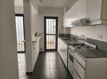 Casa · 72m² · 3 Ambientes · Duplex 2 Dorm con Patio Apto Credito Alto Gral Paz