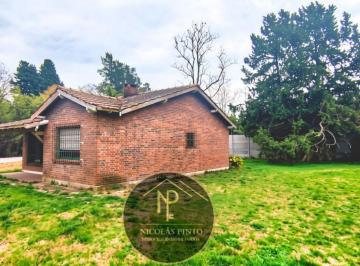 Casa de 3 ambientes, José C Paz · Chalet en Venta 3 Ambientes - 772 m² - Tortuguitas - Liniers 2700