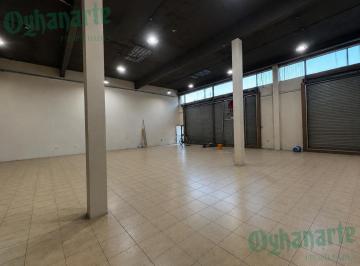 Local comercial · 265m² · Alquiler de Local con Amplio Frente Sobre Colectora - Villa Tesei