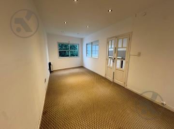 Oficina comercial · 27m² · 2 Ambientes · Alquiler | Oficina con Dos Privados | Zona Guemes