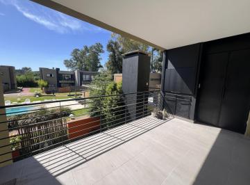 Departamento · 65m² · 3 Ambientes · 1 Cochera · Departamento en Complejo Espacio Las Cavas Canning