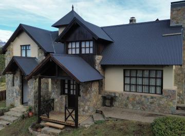 Casa · 740m² · 4 Ambientes · Casa en Alihuen Bajo
