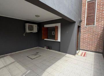 PH de 5 ambientes, Santo Tomé · La Rioja 1417 - Venta Duplex en PH
