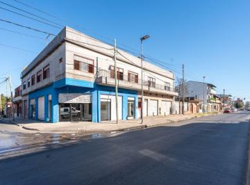 Local comercial de 4 ambientes, General San Martín · Local Comercial de 330 m² en Alquiler en José León Suárez