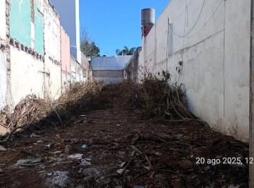 Foto · Silvestre Remonda 200 a Ms de Av Colon 312 m², 6 Ms de Frente