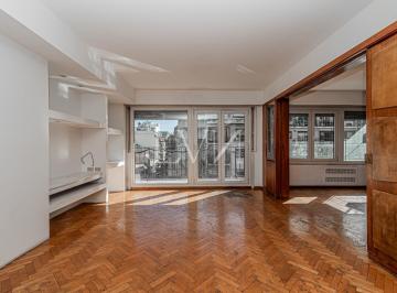 Departamento · 223m² · 7 Ambientes · 1 Cochera · Alquiler Departamento 7 Ambientes en Recoleta con Balcon