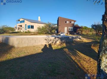 Casa · 1250m² · 2 Ambientes · Casa - Mirador del Lago