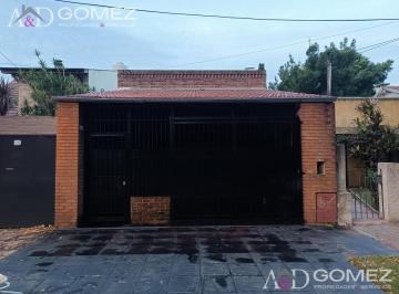 PH · 115m² · 4 Ambientes · 2 Cocheras · PH Tipo Casa con Cochera Excelente Zona Villa Ballester