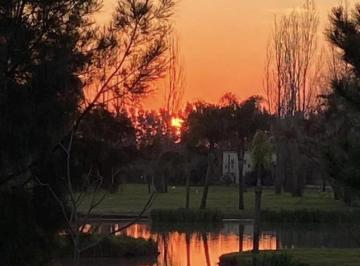 Terreno · 750m² · Venta de Lote La Magdalena Barrio Gold Canning